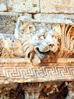 Свастика в Храмовом комплексе Баальбек в Ливане