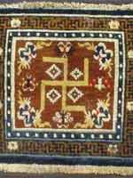Свастика на тибетском ковре