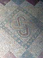 Мозаичный пол на «римской» вилле Эльсмунтс (Els Munts, Tarragona), северо-восток Испании