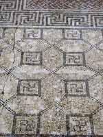 Славяно-арийские символы на «римской» Вилле Фонтанов (La Casa dos Repuxos, Coinimbriga), Португалия, (фрагмент предыдущей)
